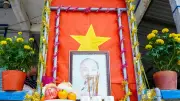 Truyền Thống Lập Bàn Thờ Bác Ở Cà Mau: Nét Văn Hóa Đặc Sắc Mỗi Dịp Xuân Về