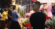 Valentine 2024: Hoa hồng lãng mạn 'lép vế' trước nhu cầu sắm Tết thiết thực