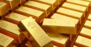 Vàng lập đỉnh, tranh cãi bùng lên về chu kỳ giá tiếp theo