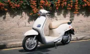 Yadea Osta: Xe Máy Điện Neo Retro Sắp Ra Mắt, Quãng Đường 180km/Lần Sạc
