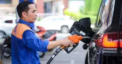 Bộ Tài chính đề xuất giảm mạnh thuế bảo vệ môi trường với xăng dầu từ nay đến 2026