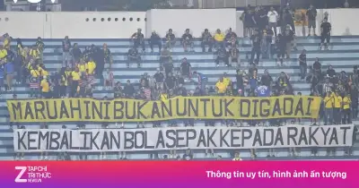 CĐV Malaysia Phản Đối Nhập Tịch Trên Sân Thiên Trường Trong Trận Gặp Việt Nam