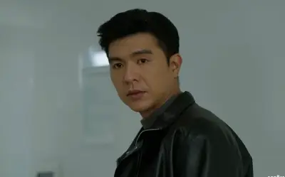 Làm ảnh di cùng người đàn ông bí ẩn, nữ sinh gây sốt mạng xã hội