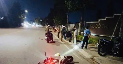 Nam công nhân mới lên TP.HCM bị đâm chết, ba nghi phạm ra đầu thú