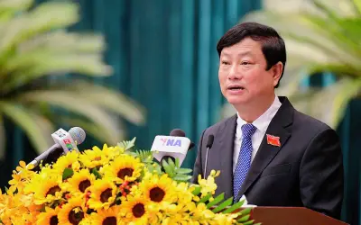 Ông Võ Văn Minh tái đắc cử Chủ tịch HĐND TP.HCM với 100% phiếu tán thành