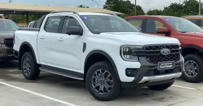 Xe bán tải vào nội đô: Quy định mơ hồ khiến người dùng hoang mang, kỳ vọng hãng xe gỡ khó