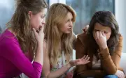 3 Điều Tuyệt Đối Không Chia Sẻ Với Người Ngoài: Cảnh Giác Trước Nguy Cơ Mất An Toàn
