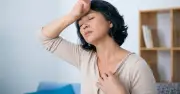 5 Cách Giúp Phụ Nữ Làm Chủ Cơn Bốc Hỏa Thời Kỳ Mãn Kinh Hiệu Quả