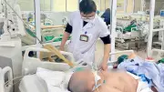 Bác sĩ cảnh báo nguy cơ uốn ván từ vết thương nhỏ, kêu gọi tiêm phòng đầy đủ