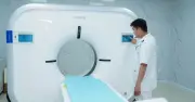 Bệnh viện Nam Sài Gòn đưa vào vận hành máy chụp CT thế hệ mới, giảm 80% liều tia xạ