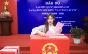 Cử Tri Trẻ Hà Nội Hào Hứng Lần Đầu Thực Hiện Quyền Bầu Cử Quốc Hội