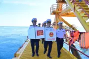 Cử Tri Trên Biển Thực Hiện Quyền Bầu Cử Sớm Tại Vùng 2 Hải Quân