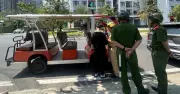 Cảnh sát TP.HCM xử lý xe điện du lịch '3 không' chở khách trong khu dân cư