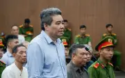 Cựu Thứ trưởng Bộ NN&PTNT cùng loạt cán bộ bị đưa ra xét xử vì nhận hối lộ