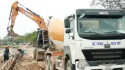 Dự án chống ngập Long Biên gấp rút thi công, đối mặt khó khăn về vật liệu và nhiên liệu