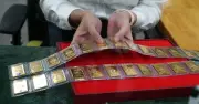 Giá vàng SJC giữ nguyên, bạc giảm mạnh: Nhà đầu tư lỗ nặng sau nửa tháng