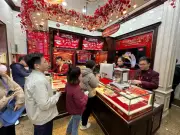 Giá vàng trượt giảm mạnh, vàng nhẫn và SJC về ngưỡng 178,4 triệu đồng