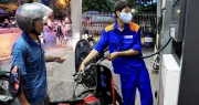 Giá xăng dầu giảm mạnh, có loại hạ tới gần 8.000 đồng/lít