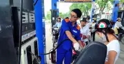 Giá xăng dầu quay đầu tăng mạnh, có loại vượt 2.000 đồng/lít