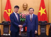 Giám đốc Học viện Chính trị Quốc gia Hồ Chí Minh tiếp lãnh đạo Samsung Việt Nam