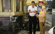 Hà Nội: Hàng Loạt Người Đi Xe Đạp, Xe Máy Vi Phạm Nồng Độ Cồn Bị Xử Phạt