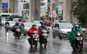 Hà Nội đón đợt rét đậm, nhiệt độ giảm sâu, gió mùa Đông Bắc tràn về