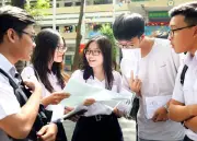 Hà Nội tăng cường tư vấn tuyển sinh lớp 10 trước áp lực thi cử