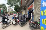 Hà Nội xử lý cây xăng gian hàng, nguy cơ khan hiếm nguồn cung