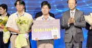 Học sinh TP.HCM xuất sắc giành giải Nhất quốc gia với dự án AI trong thiết kế thuốc