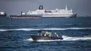 Iran Siết Kiểm Soát Eo Biển Hormuz, Chỉ Cho Phép Tàu 'Không Thù Địch' Đi Qua