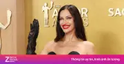 Irina Shayk Gây Chú Ý Với Váy Corset Táo Bạo Tại Lễ Trao Giải SAG 2026
