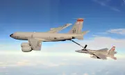 Máy bay tiếp nhiên liệu KC-135 của Mỹ gặp nạn tại Iraq, phi hành đoàn an toàn