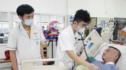 Nam bệnh nhân 44 tuổi thoát chết thần kỳ sau cơn ngừng tuần hoàn đột ngột tại Bệnh viện Bạch Mai