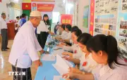 Đồng bào vùng biển, vùng cao, tôn giáo phấn khởi trong ngày hội bầu cử