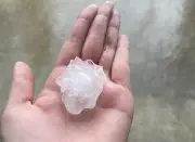 Nghe An: Mưa đá bất ngờ trút xuống xã miền núi Quy Châu, gây thiệt hại tài sản