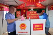 Nhiều đơn vị đang làm nhiệm vụ trên biển thực hiện bầu cử sớm