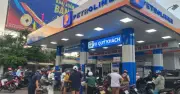 Petrolimex Gia Lai tạm dừng bán xăng dầu qua can, phuy vì lo ngại an toàn
