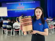 Rơ Mah H Dịu: Bí thư Đoàn xã Đức Cơ gìn giữ văn hóa Jrai và phát triển sinh kế