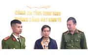 Sau Nhiều Năm Lẩn Trốn, Đối Tượng Ở Ninh Bình Ra Đầu Thú Vì Áp Lực Tâm Lý