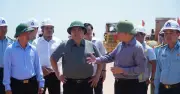 Thủ tướng kiểm tra dự án sân bay Phù Cát, đẩy nhanh tiến độ hoàn thành tháng 6