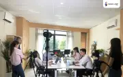 Thời Đại AI: Agency Không Còn Bán Giờ Làm Việc, Mà Bán Kiến Thức Ba Chân