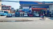 Thái Nguyên: Người dân đổ xô mua xăng, doanh số tăng gấp đôi, lãnh đạo kêu gọi bình tĩnh