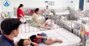 TP.HCM: Số ca tay chân miệng tăng gần 100%, Bệnh viện Nhi đồng 1 ra cảnh báo khẩn