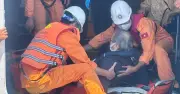 Tàu cứu nạn SAR 272 giải cứu hai du khách Nhật Bản nguy kịch trên biển