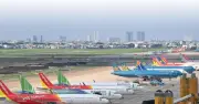 Vietnam Airlines tạm dừng 7 đường bay nội địa, giá nhiên liệu tăng cao đe dọa ngành hàng không