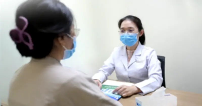 Bỏ hoàn toàn tinh bột suốt 3 năm, người phụ nữ suy buồng trứng sớm