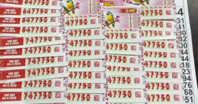 Đại lý vé số TP.HCM đổi thưởng 40 tờ trúng giải nhất, tổng giá trị 1,2 tỉ đồng