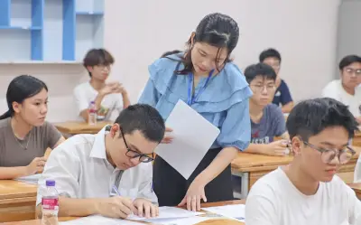 Bộ GD&ĐT Quy Định Các Diện Miễn Thi Đặc Cách Tốt Nghiệp THPT 2026