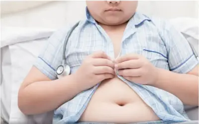 Bé gái 7 tuổi phát hiện tiền đái tháo đường từ dấu hiệu nhiều trẻ em Việt mắc phải