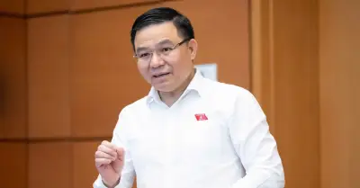 Bộ trưởng Công Thương: Dự trữ xăng dầu tăng từ 15 lên 26 ngày